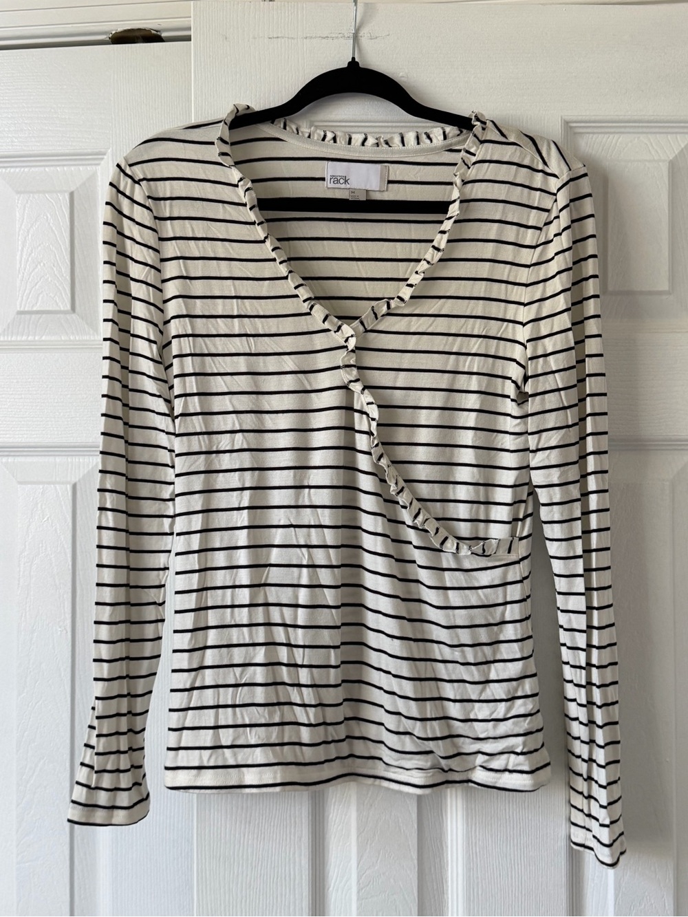 ⭐️FREE SHIPPING⭐️ Nordstrom Rack Striped Long Sleeve Top
